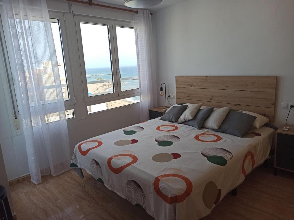 Superbe Penthouse Avec Terrasse Panoramique Almería